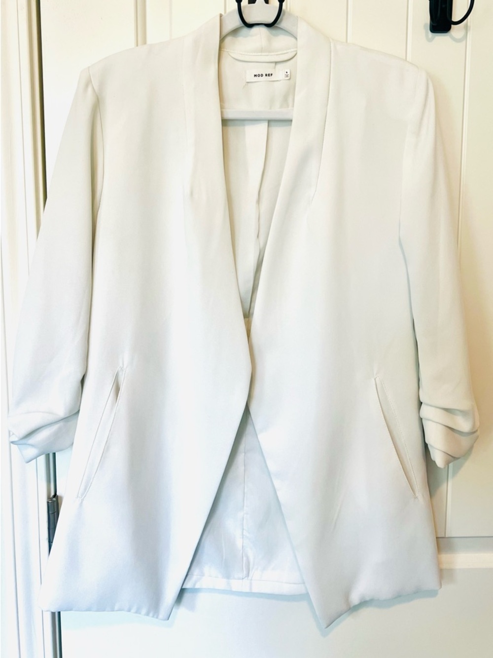 White Modern Women’s Blazer - Small